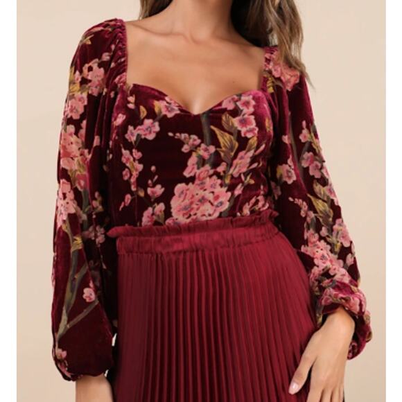 Lulus Tops - LULU'S XS Luxe Romance Burgundy Velvet Floral Burnout Long Sleeve Bodysuit B25